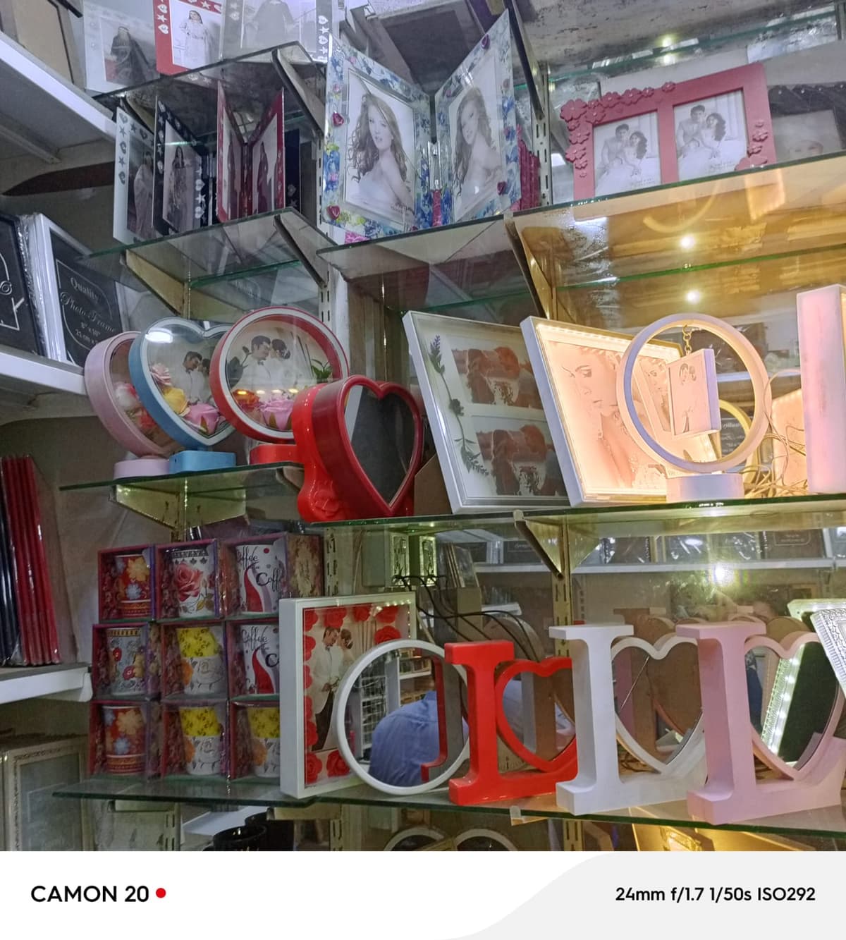 Gift Frames & Letters